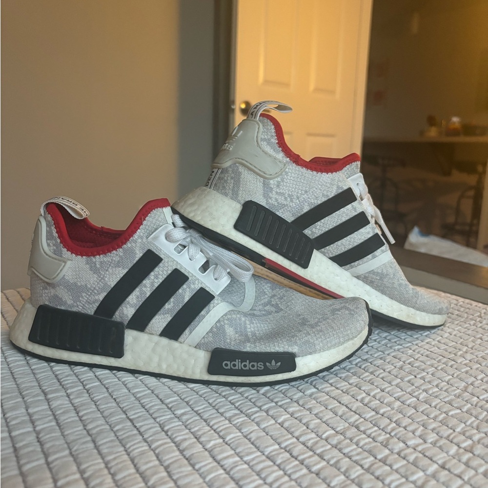 Adidas Gray and Red Sneakers with Knit Upper and Boost Midsole